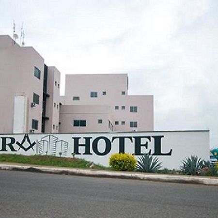 Joao Pinheiro Yara Hotel מראה חיצוני תמונה