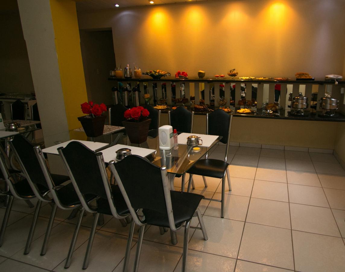 Joao Pinheiro Yara Hotel מראה חיצוני תמונה
